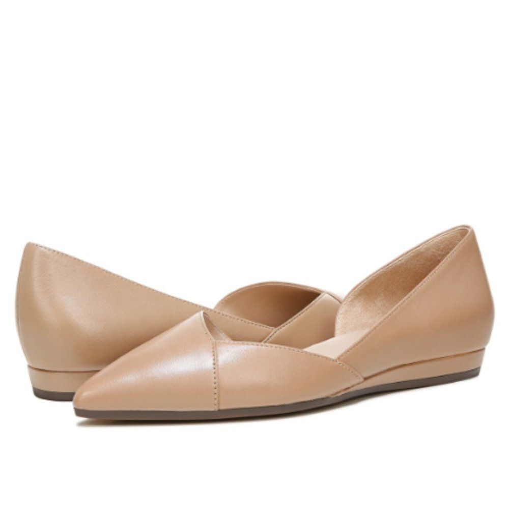 Naturalizer Pointed D'Orsay Flats in Beige Leather